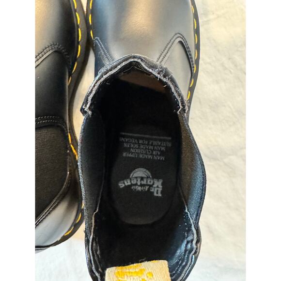 NEW-Dr Martens 2976 Chelsea Boots -Black Leather-Size 6W or 5M - Picture 13 of 15